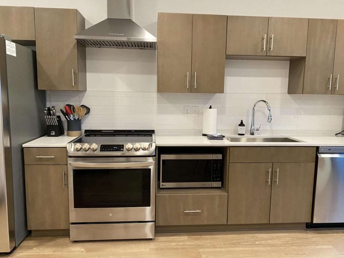 Gulch Located With 4 Beds, Pool, Private Patio And Secure Parking Villa Nashville Bagian luar foto