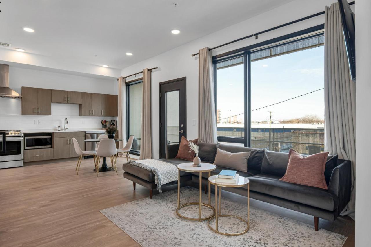 Gulch Located With 4 Beds, Pool, Private Patio And Secure Parking Villa Nashville Bagian luar foto