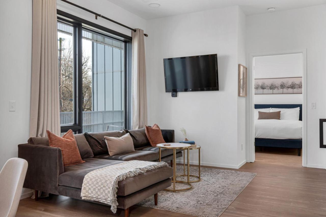 Gulch Located With 4 Beds, Pool, Private Patio And Secure Parking Villa Nashville Bagian luar foto