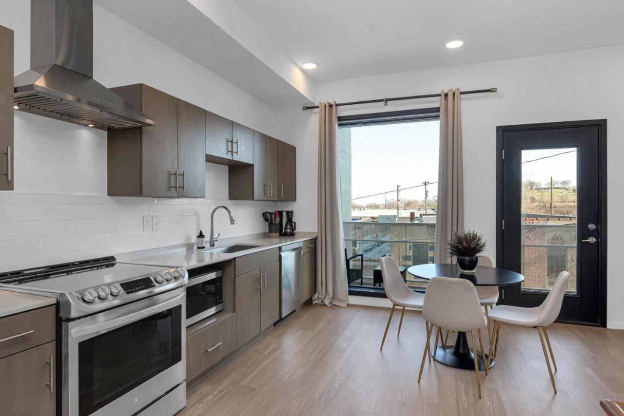 Gulch Located With 4 Beds, Pool, Private Patio And Secure Parking Villa Nashville Bagian luar foto